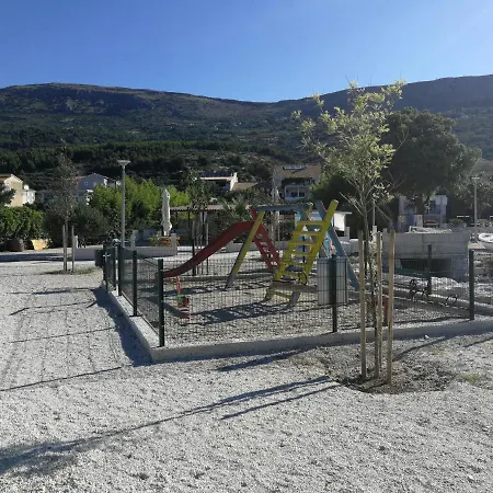 Apartman Vanda * Podstrana